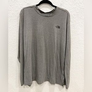 The north face shirt long sleeve XL